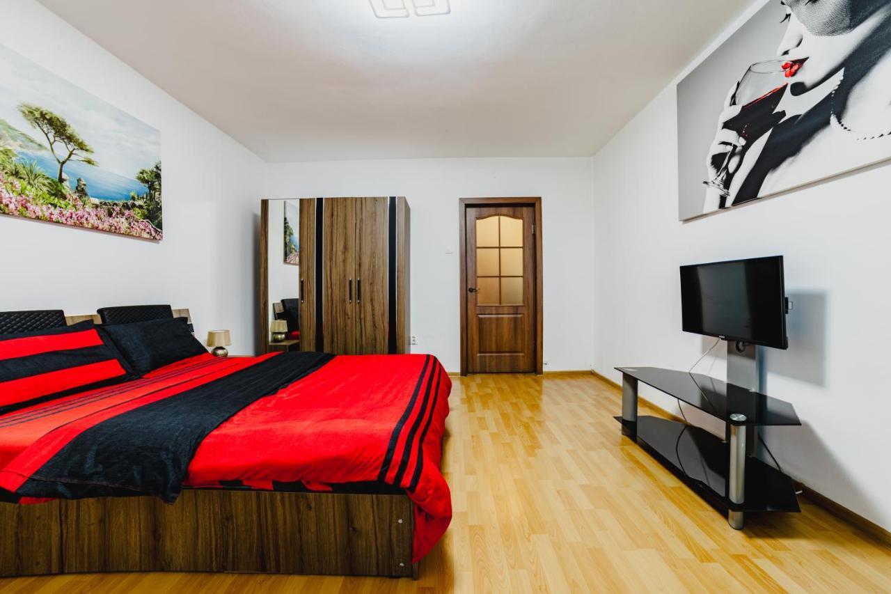 Studio Coresi Mall Brasov Luaran gambar