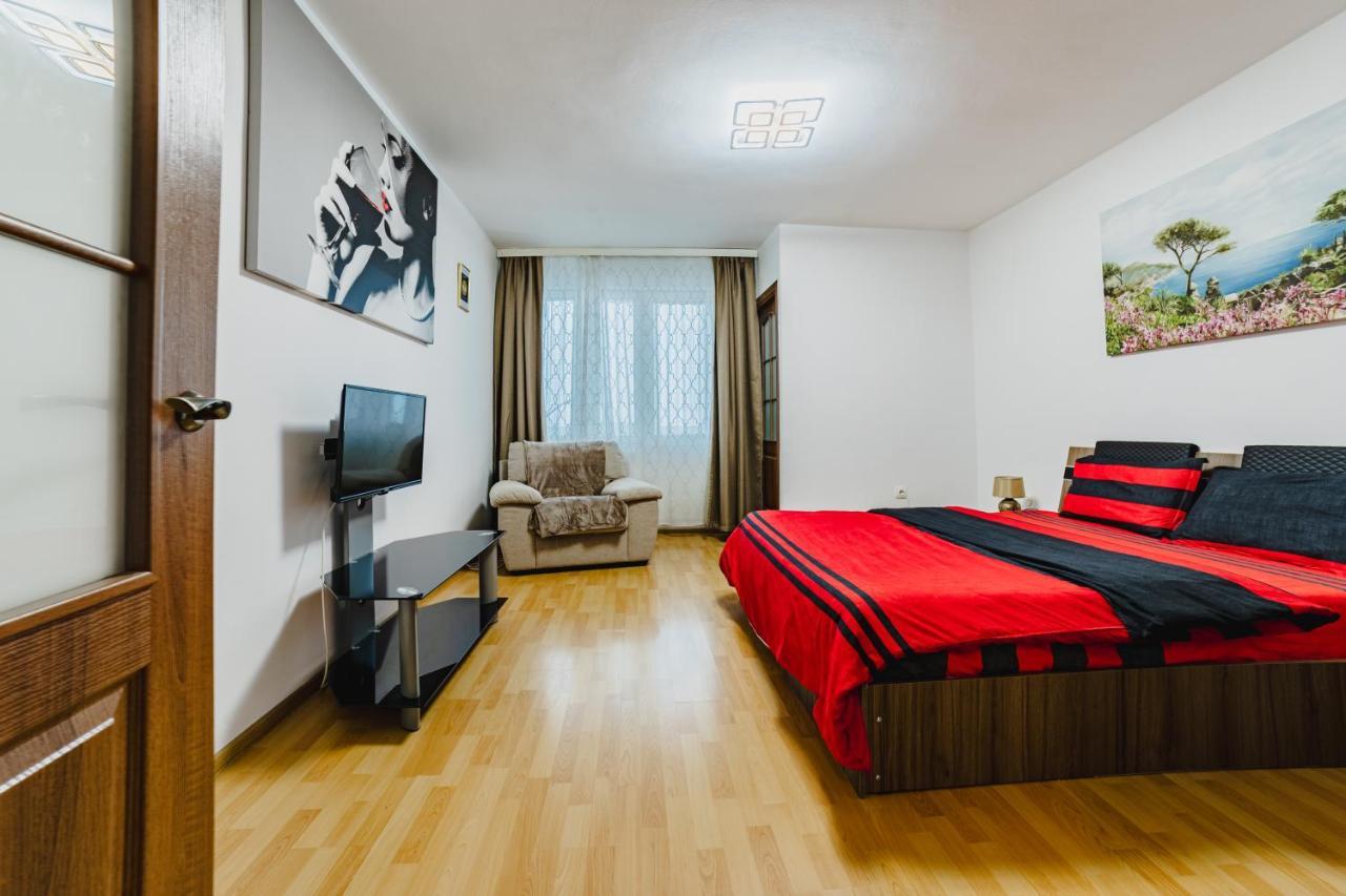 Studio Coresi Mall Brasov Luaran gambar